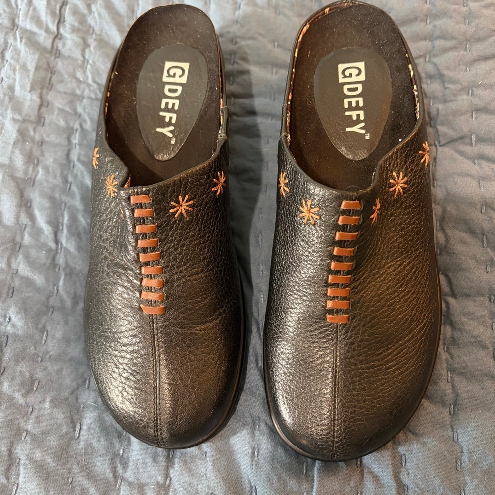 G-Defy Womens Black Defyer Leather Embroidered Slip On Clog Mules 8 Comfort
